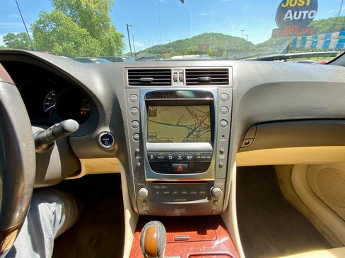Used 2010 Lexus GS 450h RWD image 16