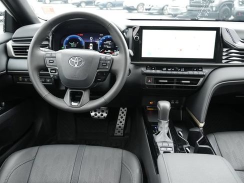 Used 2026 Toyota Camry XSE FWD image 18