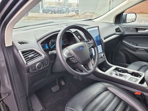 Used 2023 Ford Edge SEL w/ Convenience Package image 11