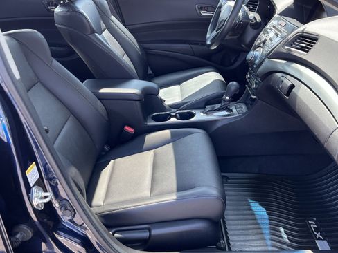 Used 2013 Acura ILX Hybrid w/ Technology Package image 30