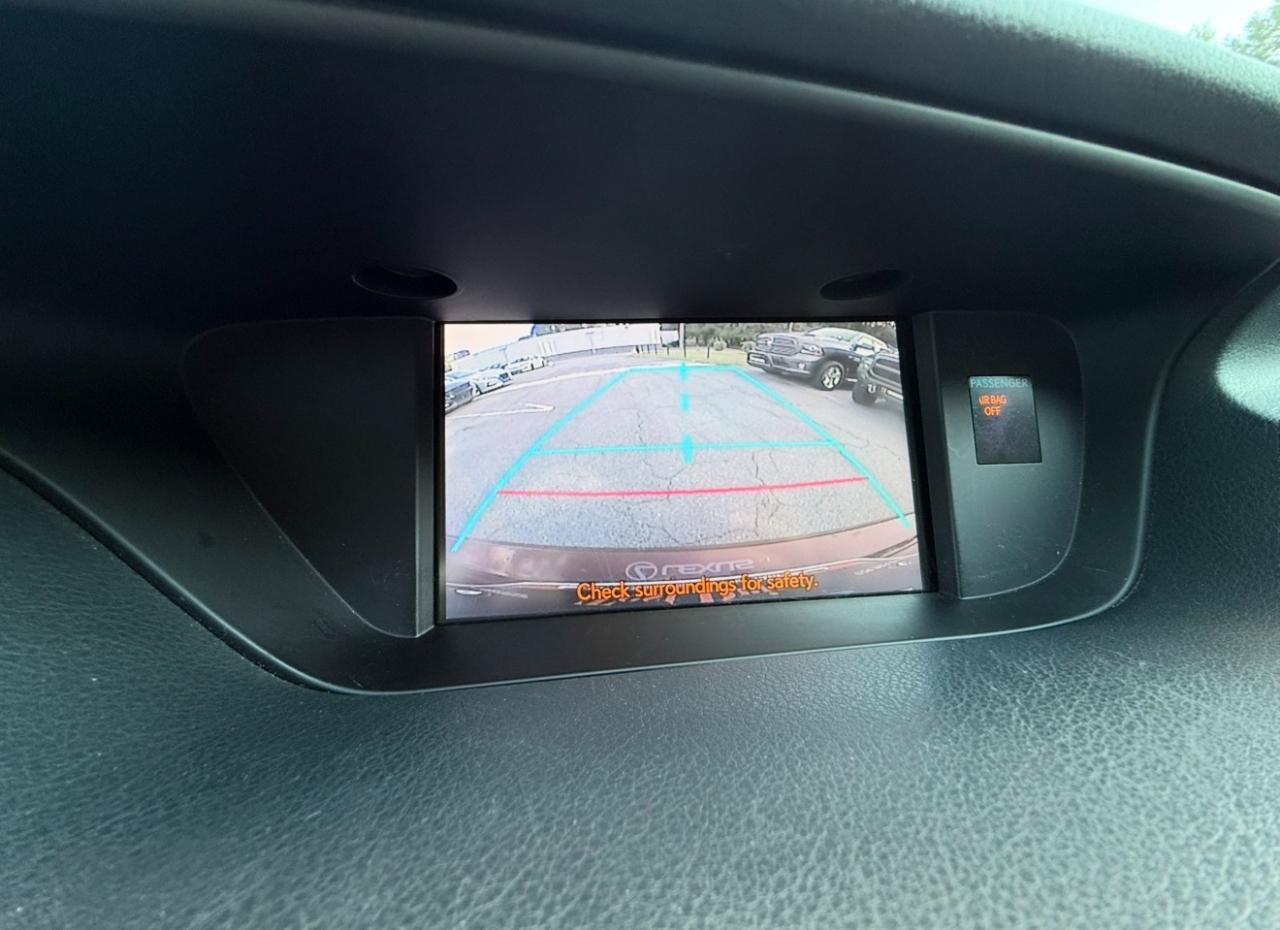 Used 2013 Lexus ES 350 w/ Luxury Pkg FWD image 22