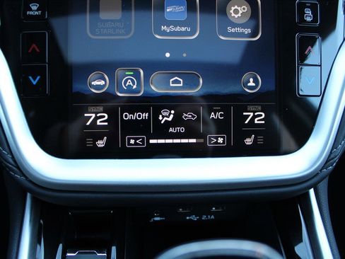 Used 2022 Subaru Outback Limited image 15