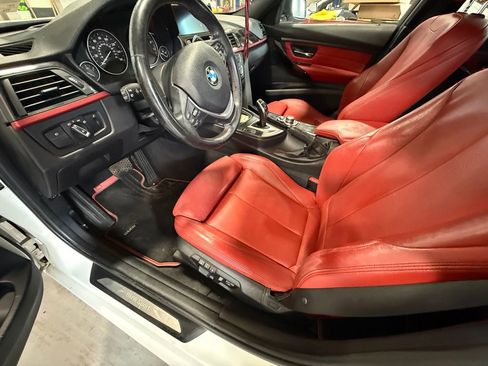 Used 2012 BMW 328i Sedan RWD image 3