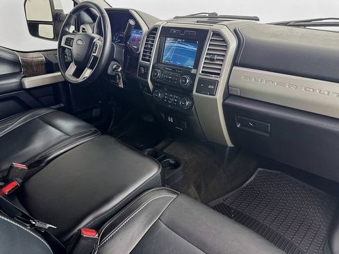 Used 2017 Ford F250 Lariat w/ Chrome Package RWD image 36