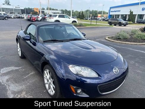 Used 2012 MAZDA MX-5 Miata Touring w/ Suspension Pkg RWD image 4
