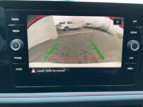 Used 2025 Volkswagen Jetta GLI Autobahn image 13