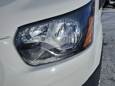 Used 2025 Ford Transit 350 XL image 13