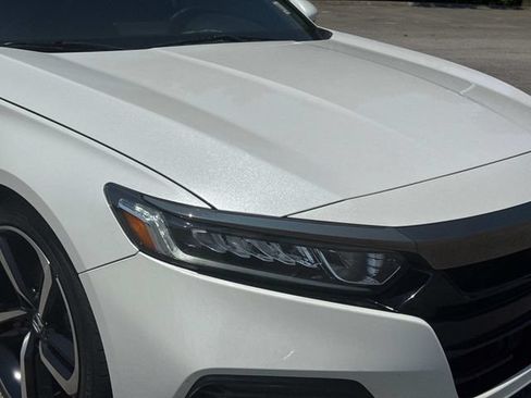 Used 2020 Honda Accord Sport image 10