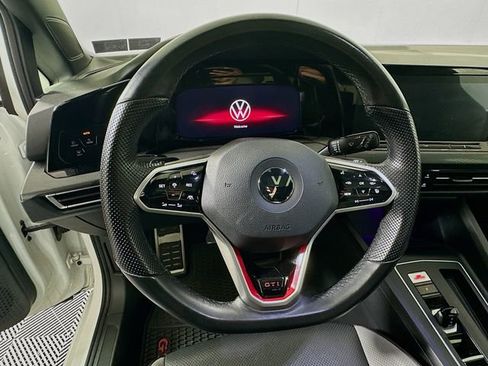 Used 2022 Volkswagen GTI Autobahn image 12