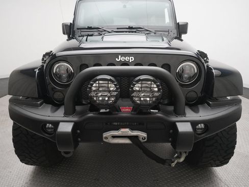 Used 2014 Jeep Wrangler Unlimited Rubicon w/ Dual Top Group AWD/4WD image 20