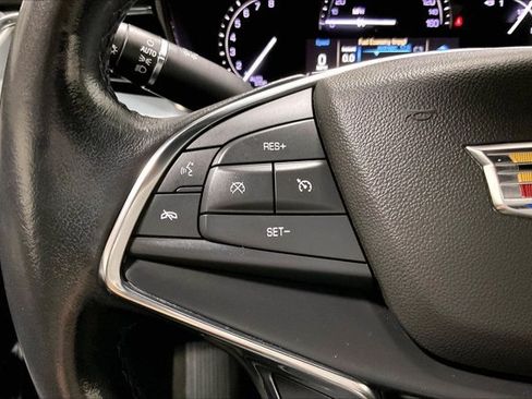 Used 2019 Cadillac XT5 Luxury w/ Sport Package AWD/4WD image 18