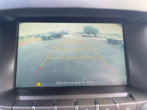 Used 2017 Chevrolet Equinox LT w/ Convenience Package FWD image 18