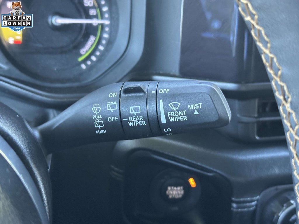 Used 2024 Jeep Wrangler Unlimited Sahara w/ Technology Group AWD/4WD image 21