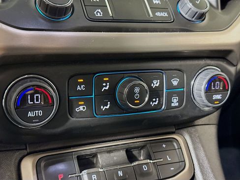 Used 2023 GMC Acadia Denali FWD image 14