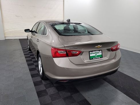 Used 2022 Chevrolet Malibu LS FWD image 5