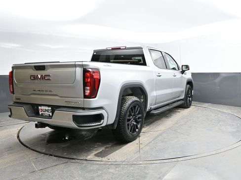 Used 2022 GMC Sierra 1500 Elevation image 9