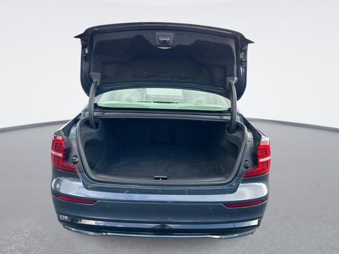 Used 2024 Volvo S60 B5 Core FWD image 13