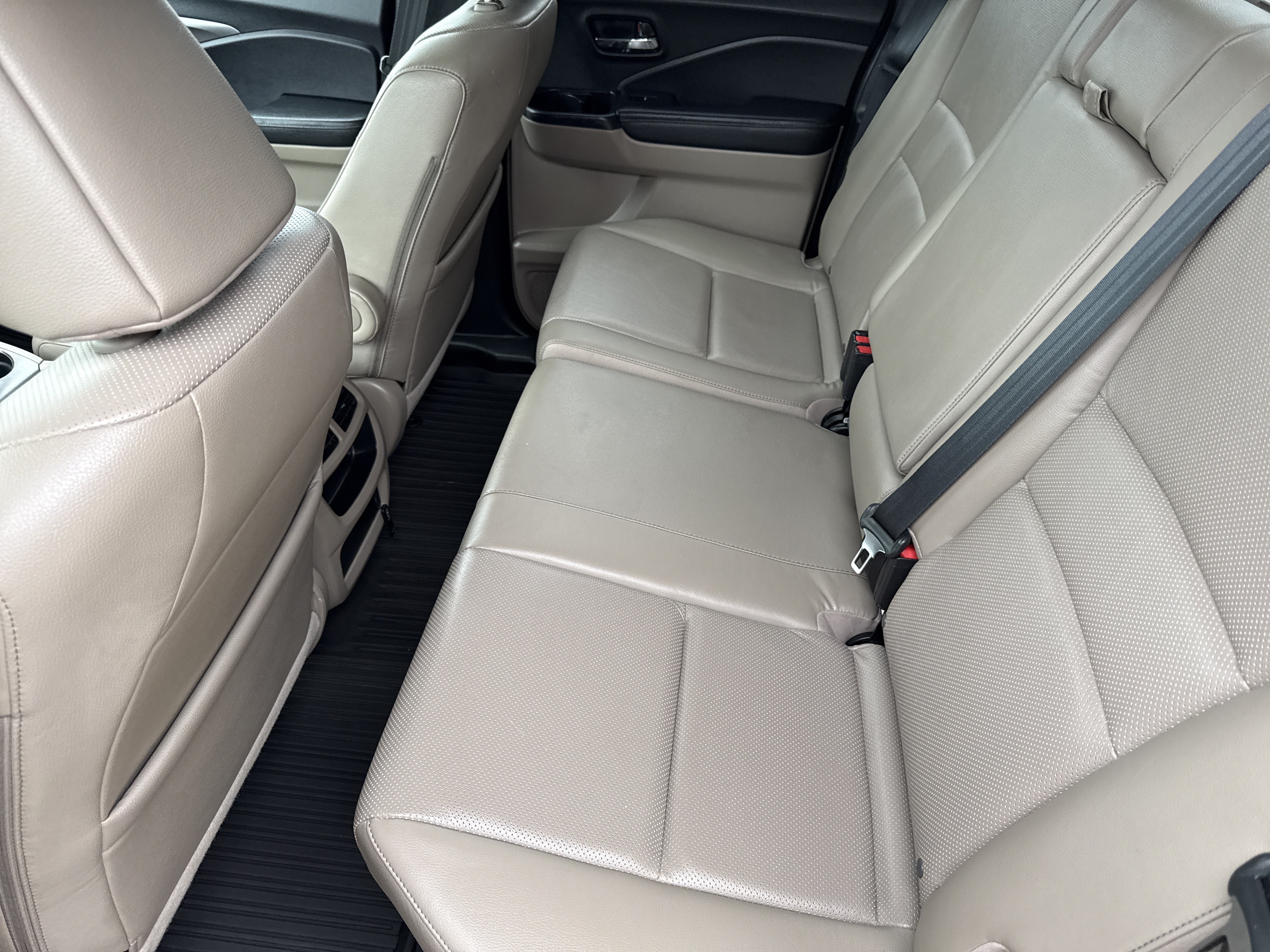 Used 2017 Honda Ridgeline RTL-T image 30