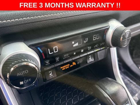Used 2019 Toyota RAV4 XLE Premium w/ Cold Weather Package AWD/4WD image 20