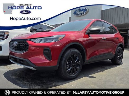 New 2026 Ford Escape Active w/ Active Premium Tech Pack AWD/4WD image 1