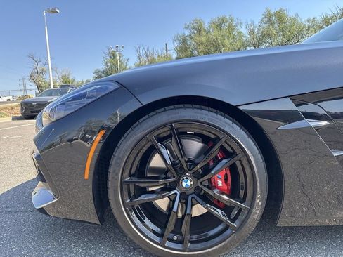 Used 2024 BMW Z4 M40i w/ Premium Package RWD image 35