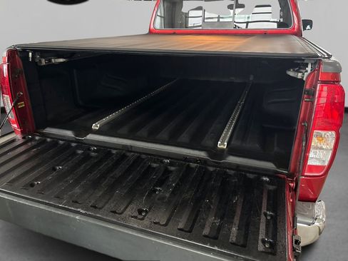 Used 2016 Nissan Frontier SV w/ SV Value Truck Package image 13