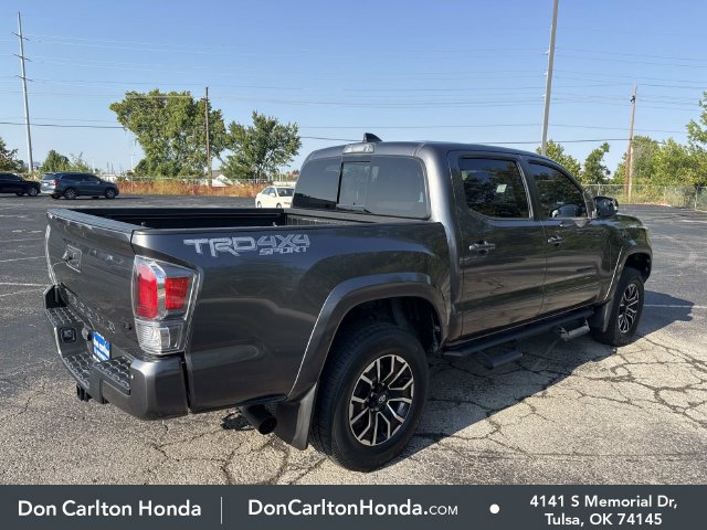 Used 2021 Toyota Tacoma TRD Sport w/ Technology Package AWD/4WD image 4