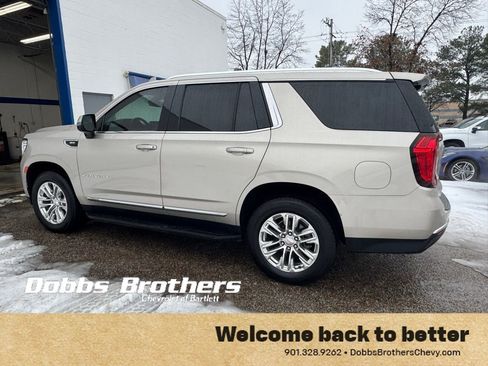 Used 2021 GMC Yukon SLT w/ SLT Luxury Plus Package image 4