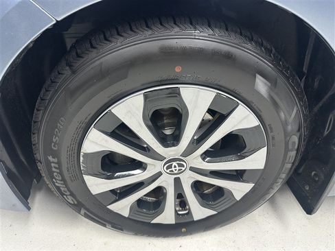 Used 2020 Toyota Corolla LE FWD image 15