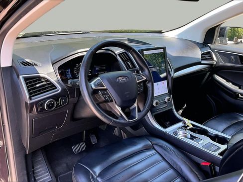 Certified 2024 Ford Edge SEL AWD/4WD image 18