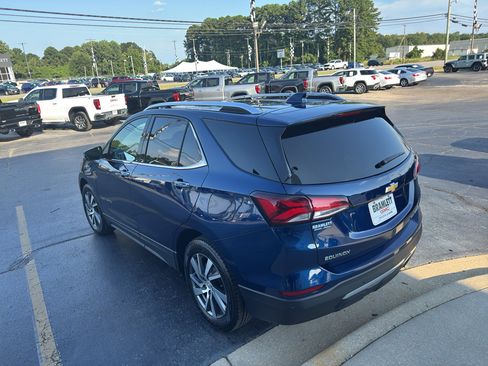 Used 2022 Chevrolet Equinox Premier image 7