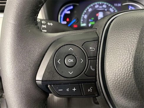 Used 2024 Toyota RAV4 XLE image 17