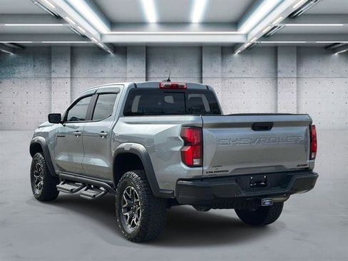Used 2024 Chevrolet Colorado ZR2 w/ ZR2 Convenience Package III AWD/4WD image 6