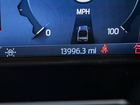 Used 2023 Ford F450 Platinum w/ Snow Plow Prep Package image 18