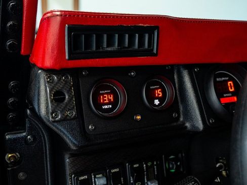 Used 2002 HUMMER H1 4-Door Wagon image 31