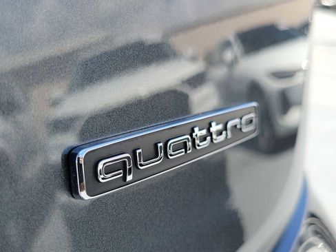 Certified 2025 Audi Q5 2.0T Premium AWD/4WD image 12