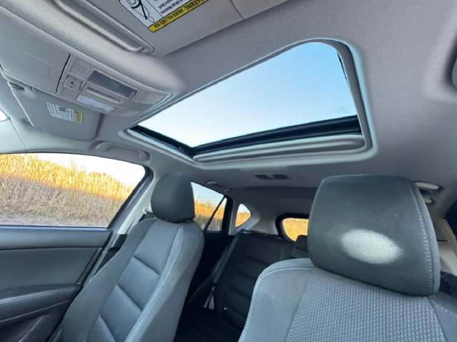 Used 2016 MAZDA CX-5 Touring w/ Bose/Moonroof Package FWD image 27