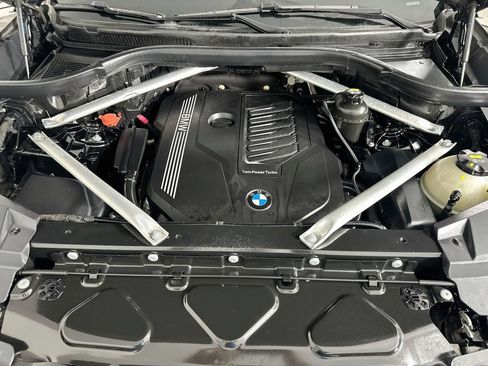 Used 2019 BMW X5 xDrive40i w/ Convenience Package AWD/4WD image 31