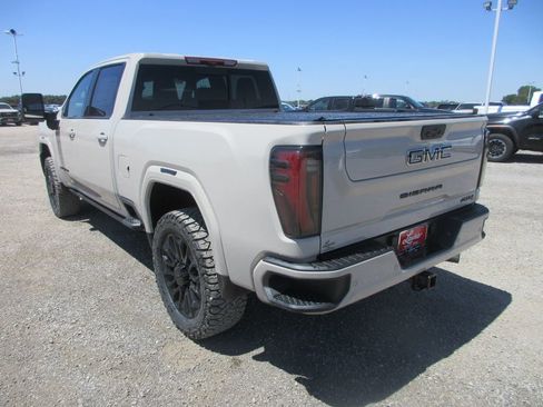 New 2026 GMC Sierra 3500 AT4 w/ AT4 Premium Plus Package AWD/4WD image 11
