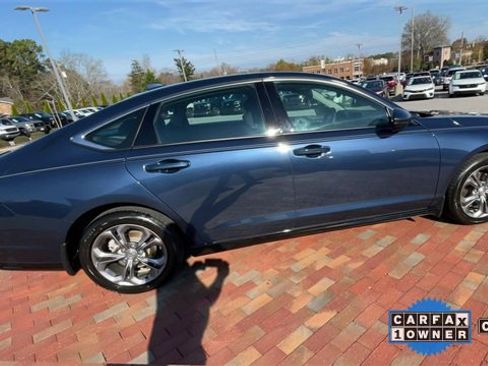 Certified 2023 Honda Accord EX-L image 2