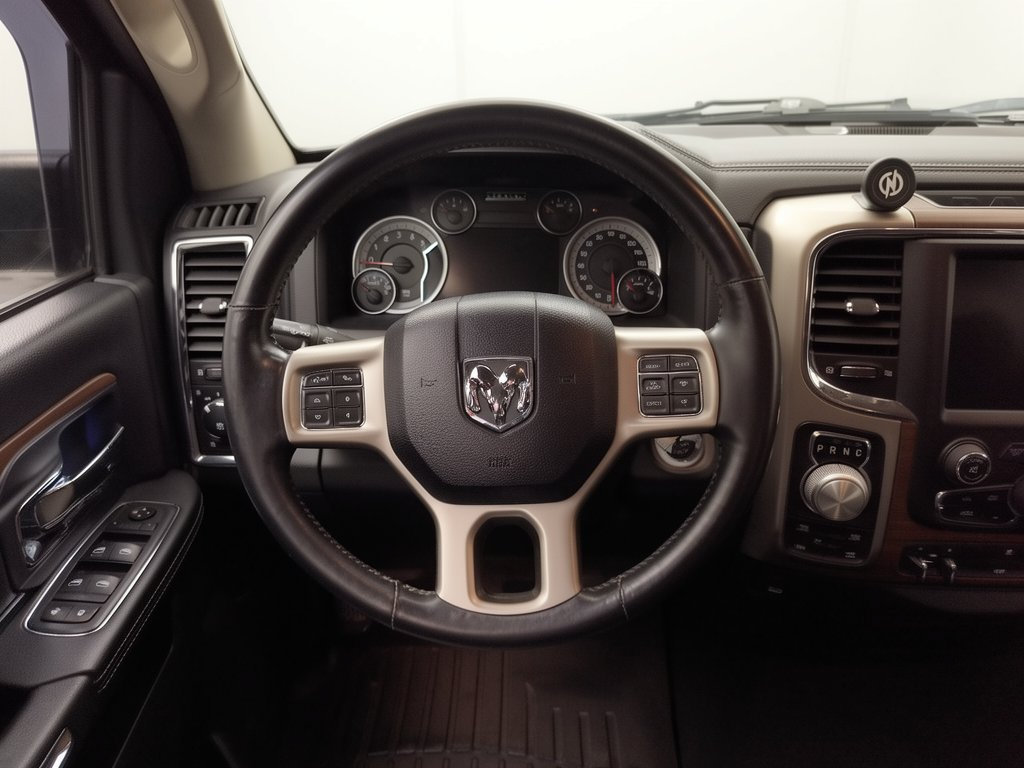 Used 2014 RAM 1500 Laramie AWD/4WD image 10