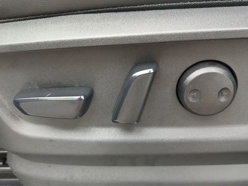 Used 2025 Nissan Armada PRO-4X image 29