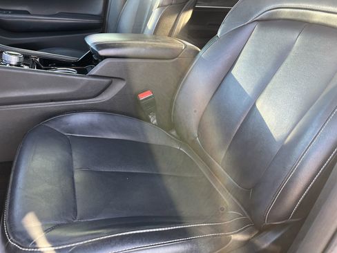 Used 2022 Jeep Grand Cherokee L Limited image 18