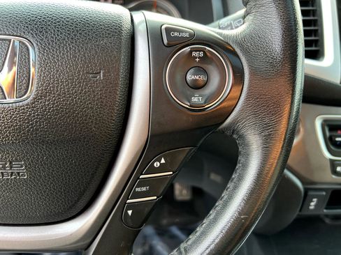 Used 2017 Honda Pilot EX-L image 31