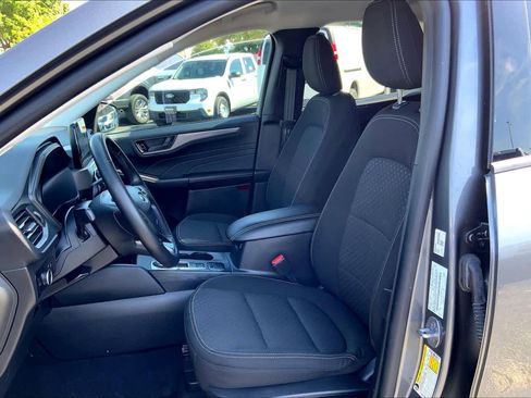 Certified 2023 Ford Escape Active FWD image 8