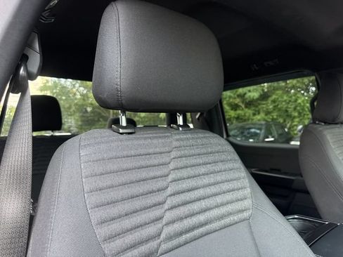 Used 2022 Ford F150 XL w/ STX Appearance Package RWD image 16