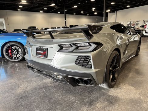 Used 2024 Chevrolet Corvette Stingray Coupe w/ Z51 Performance Package image 3