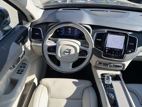Used 2024 Volvo XC90 T8 Ultimate w/ Lounge Package AWD/4WD image 24