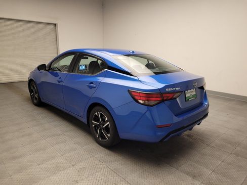 Used 2025 Nissan Sentra SV FWD image 5