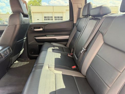 Used 2021 Toyota Tundra Limited w/ Limited Premium Package AWD/4WD image 17